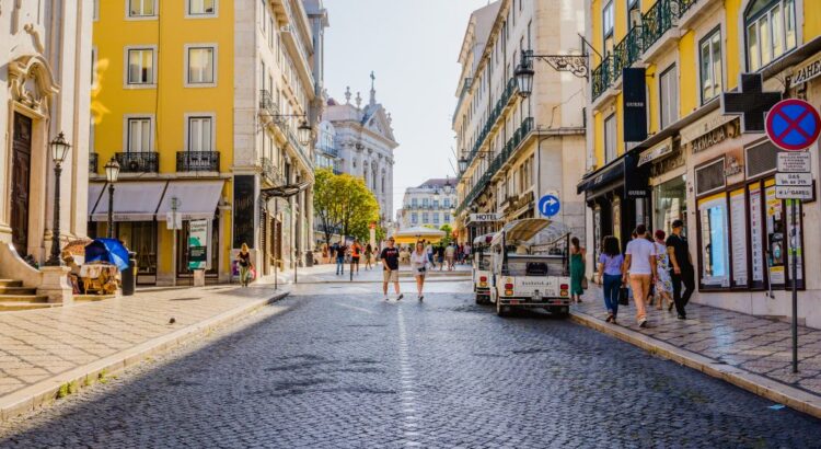 Quer trabalhar em Portugal? Veja como ser recrutado direto do Brasil