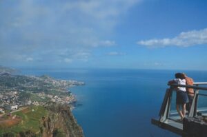 As vistas de Cabo Girao 300x199 - 5 atrações imperdíveis na Ilha da Madeira em Portugal